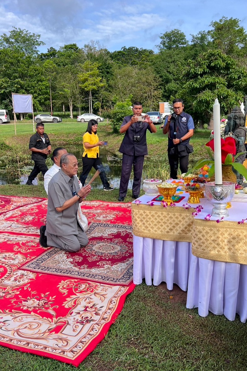 ตั้งศาลพระพิฆเนศ