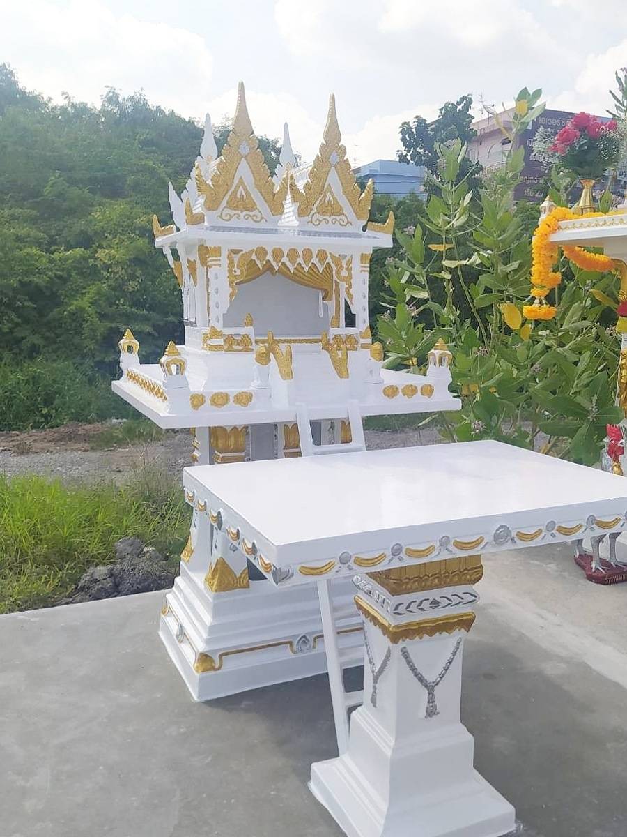 ศาลเจ้าที่