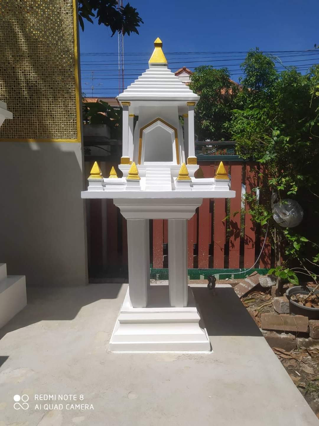 ศาลเจ้าที่โมเดิร์น