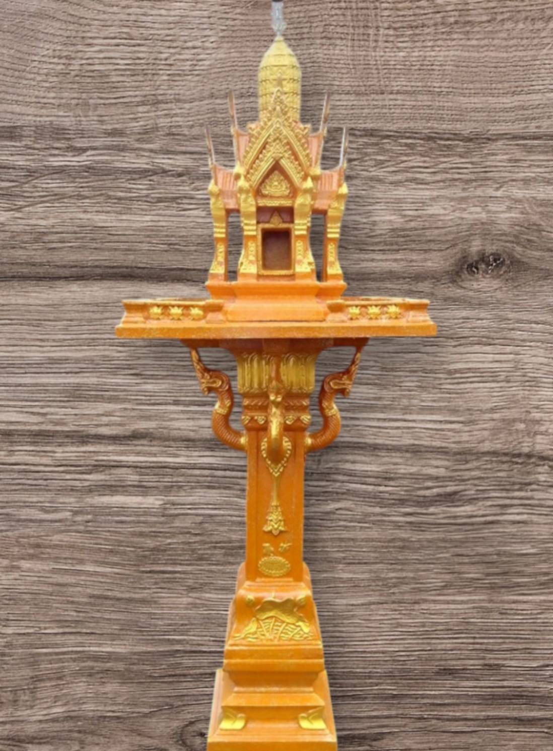 ศาลพระภูมิ+แท่นไหว้